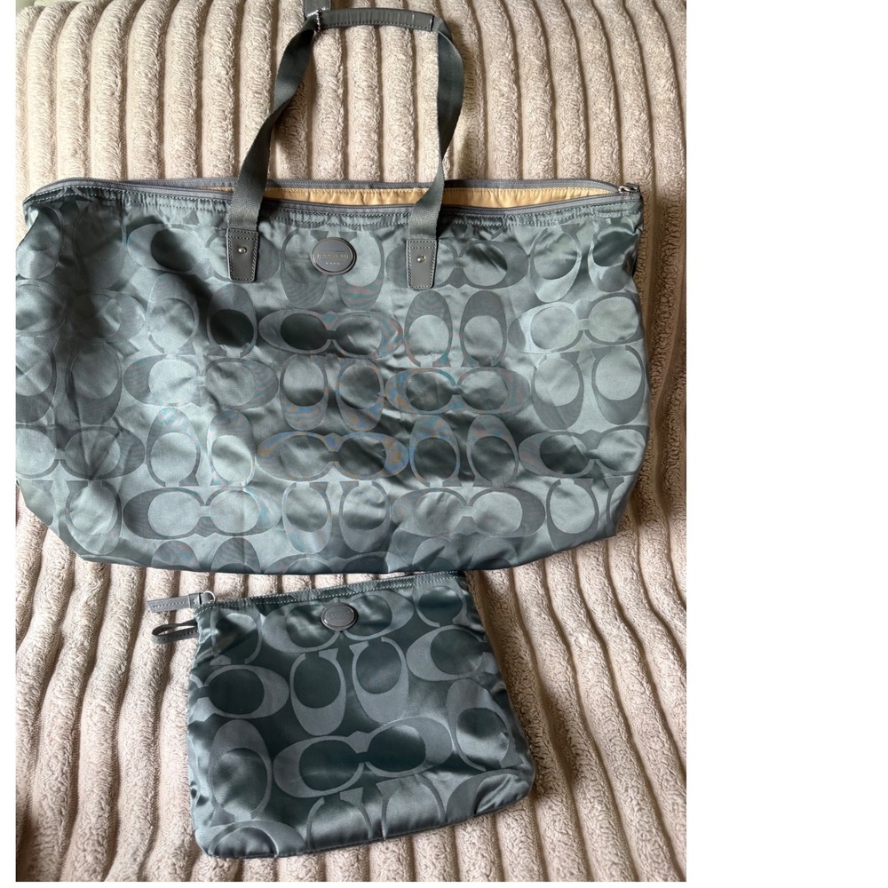 Coach Signature C Packable Weekender Tote Bag Gray Satin Travel Pouch 1941